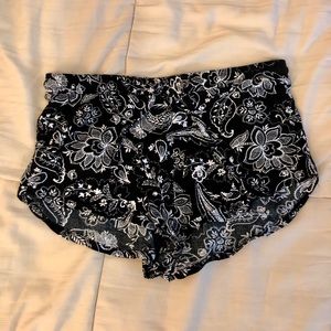 Kendall & Kylie Floral Shorts